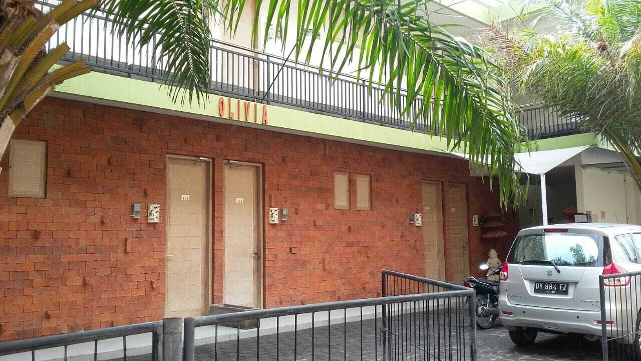 Oyo 697 Olivia Inn Denpasar Legian Esterno foto